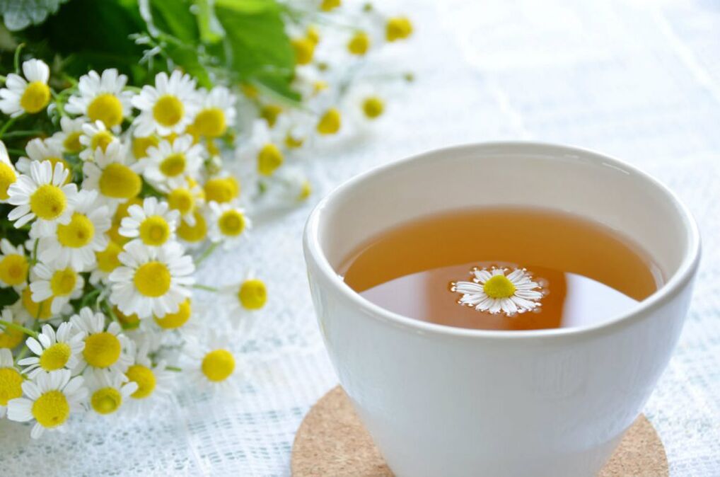 جوشانده بابونه تسکین دهنده و رفع هیپرتونیک عضلات در پوکی استخوان قفسه سینه